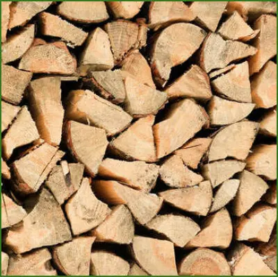Dřevo na topení Kadlec-naštípané dřevo